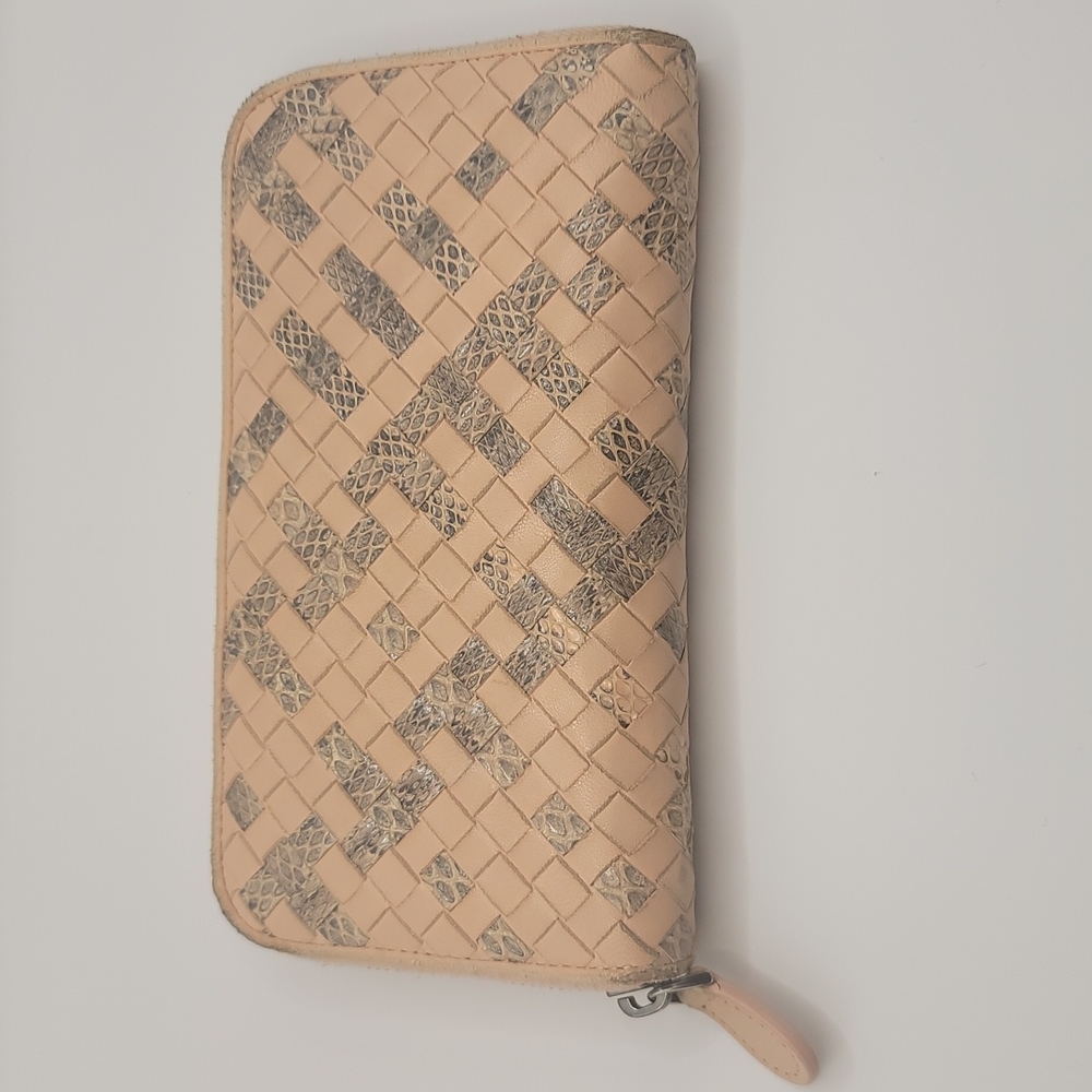 Bottega Veneta Zip Around Wallet